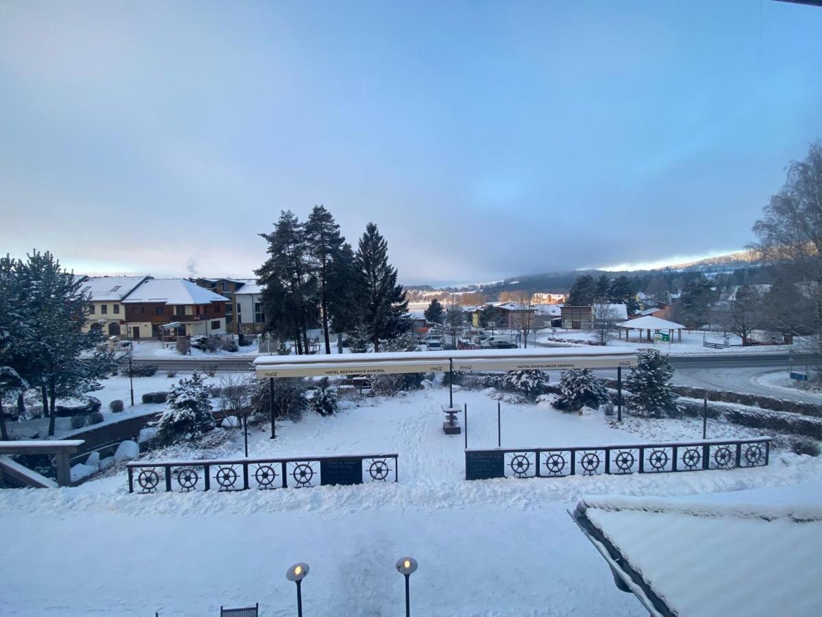 Hotel Admiral Lipno nad Vltavou Ngoại thất bức ảnh